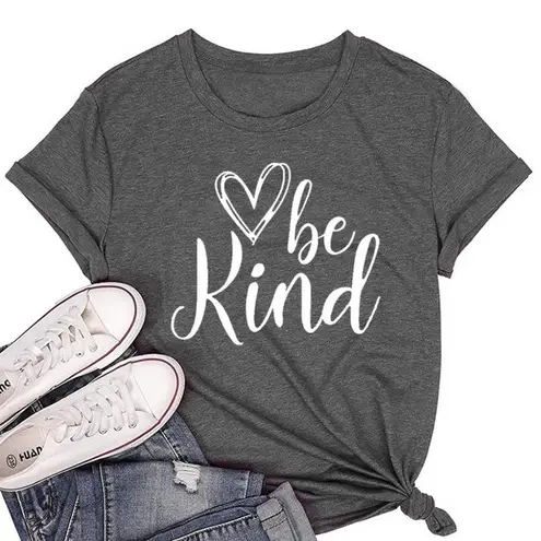 "BE KIND" GRAPHIC HEATHER GRAY T