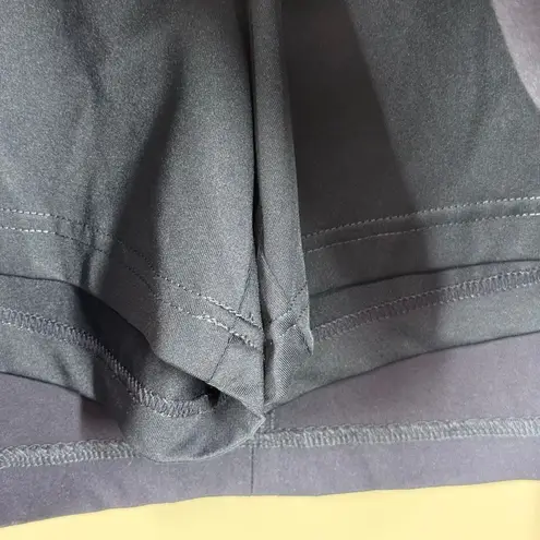 Lady Hagen Women’s navy blue skort size medium