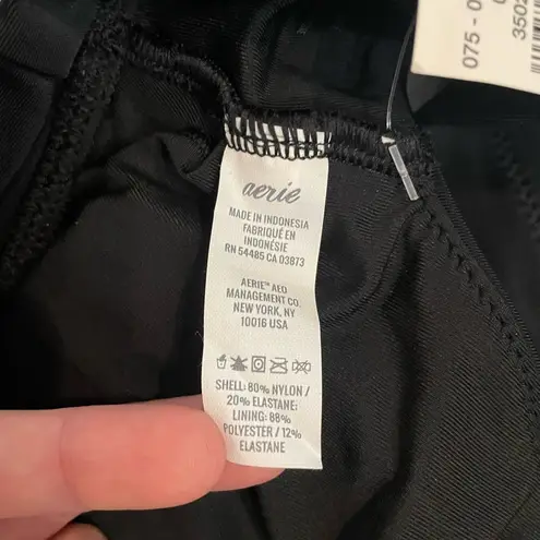 Aerie NWT  Banded Wide Strap Scoop Bikini Top Black Scoop Neck Swim Size XS