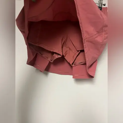 NWOT Women’s Lululemon Pace Rival Skirt Size 2 Pink