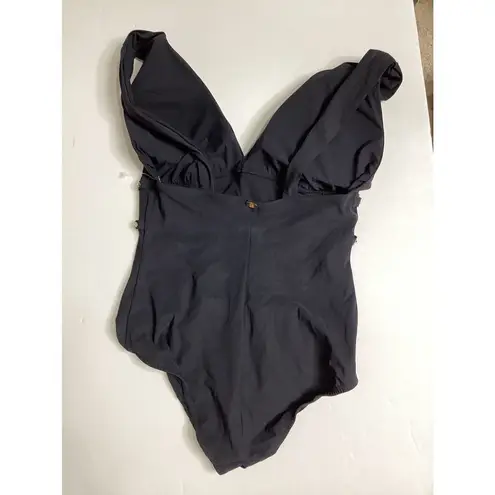 New..Miracle suit sexy black swimsuit. Size 6