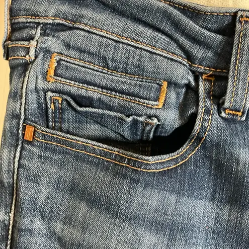 Pilcro and the Letterpress skinny jeans mid-rise fit
Size 28