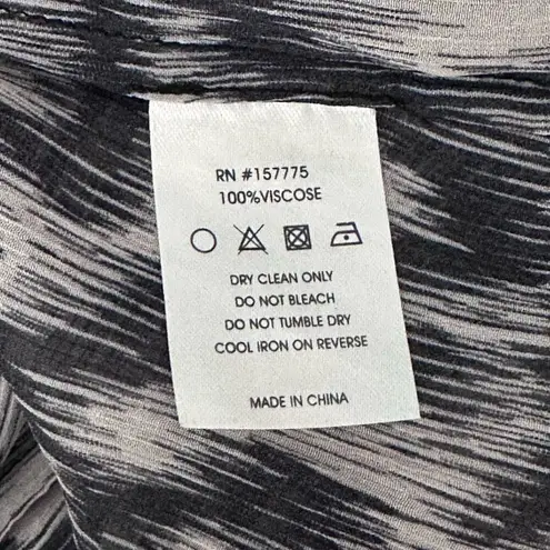 Caballero Collection Lara Top in Inky Ikat Size Small Black