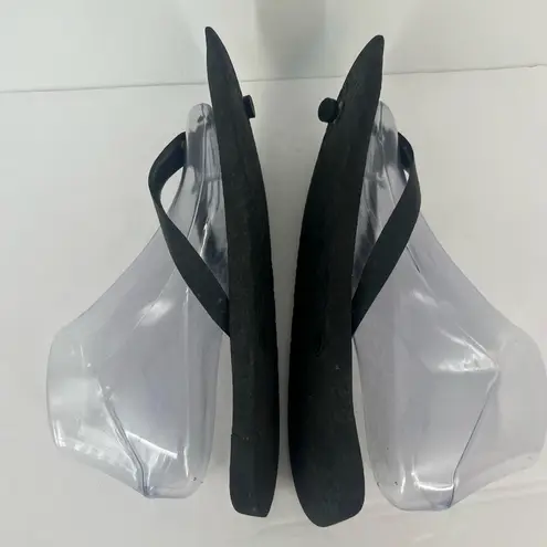 Tory Burch  Black & White Marbelized Patterned Flip Flops size 9 thumbnail 8