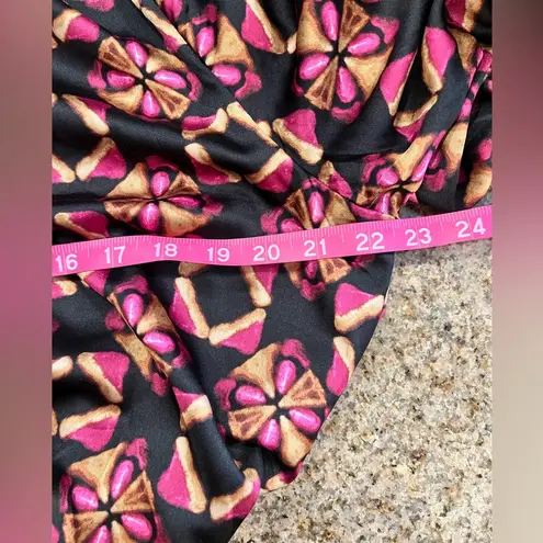 MISA Los Angeles  Wrap Robe in Prism Satin Size Medium belted NWT