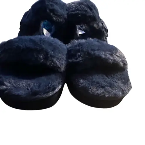 Koolaburra by UGG Blue Fuzz