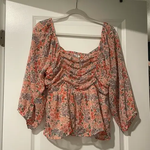 American Eagle Floral Long Sleeve Blouse