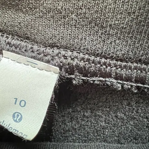 Lululemon  athletica Tunic sweater women's size 10 black funnel neck