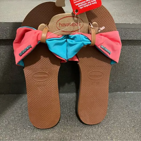 Havaianas  You St. Tropez Color Sandals
Color Rust (Pink/ Blue), Size 7/8W, NWT