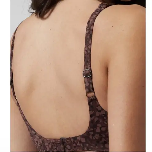 Athleta  Bondi Bra Cup Bikini Top - Camo Flora
Decadent Chocolate - 34 B/C