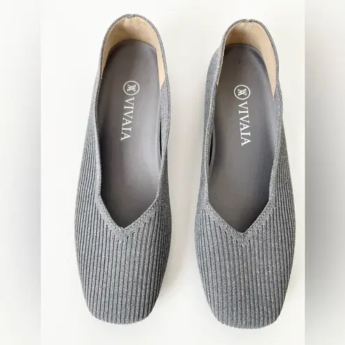 Vivaia square toe V cut Margot flats Rich grey 39 US 8 Gray