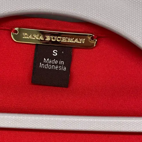 Dana Buchman Red Pleated Front Blouse Elegant Short Sleeve Top Size S