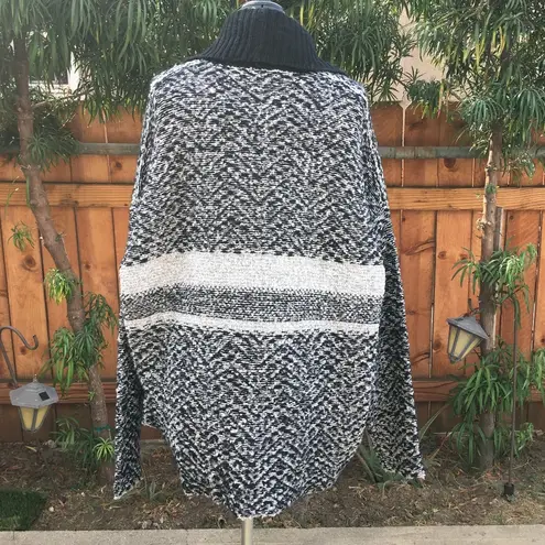 John + Jenn Intarsia Open Front Cardigan 1*