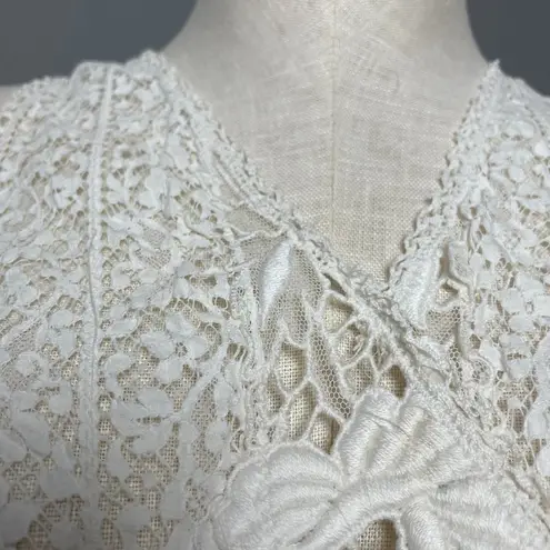 Lace Collar Women White Bib Floral Romantic Delicate Neckline Layering Piece