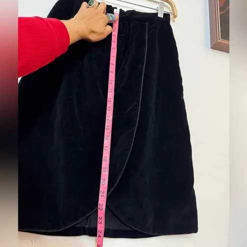 VINTAGE TOMBOY BLACK VELVET SKIRT FAUX WRAP TULIP PENCIL EUC SZ 9/waist 26 s/xs