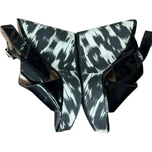 BCBGeneration BCBG GENERATION BLACK PATENT‎ LEATHER WEDGE WOMEN'S SIZE 8