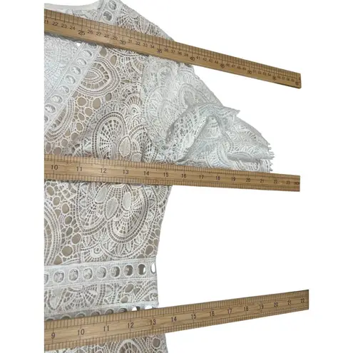 Socialite  White Lace Romper Women's Size XS Nude Lining Preppy Graduation Party