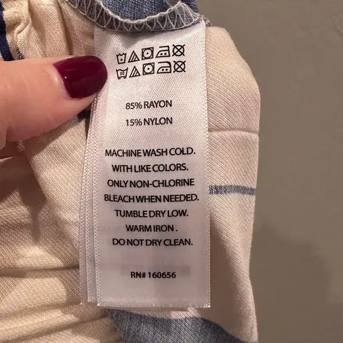 Sincerely Jules NWT White Blue Striped Wide Leg Trouser Pants Size Medium