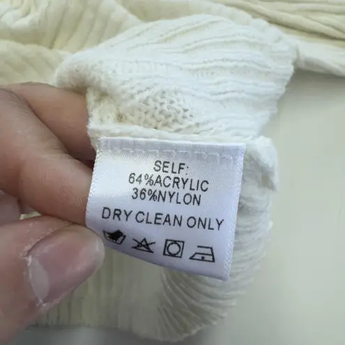 AEMI+CO Sweater Womens Small Cream Ribbed V Neck Pullover Long Sleeve Knit Soft