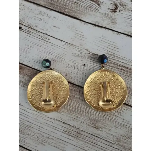 Vintage Clip On Earrings