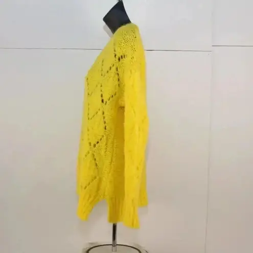 Anthropologie sleeping on snow by ANTHROPOLOGE ladies sweater size S