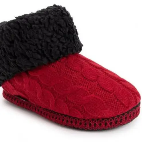 Muk Luks Red & Black Melinda Slipper Boot Women Small 5