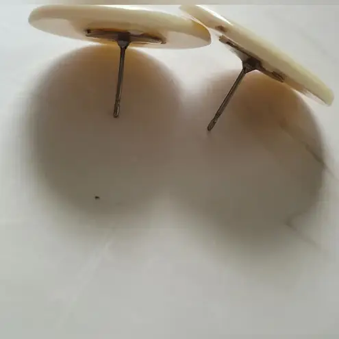 Vintage 80s Retro Cream White Circle Pierced Costume Statement Earrings