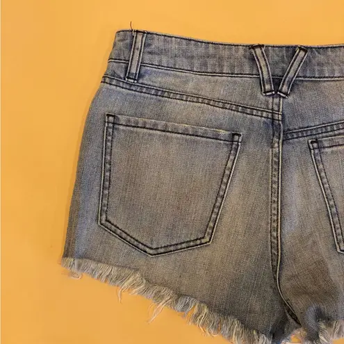 Volcom 5/$20  Blue Light Wash High Waisted Distressed Denim Shorts Size 26