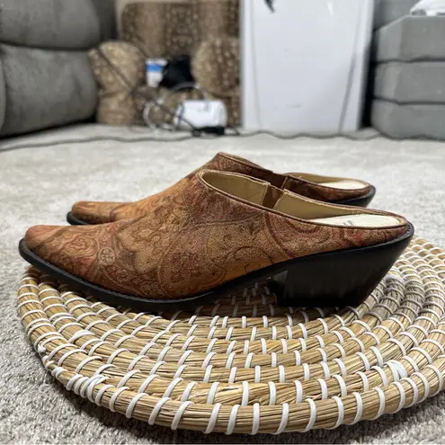 Matisse Women’s Southwestern Paisley Suede Mules Clog Pointed Stack Heel 8.5 Brown