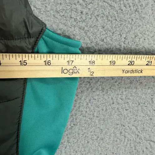 Oakley Women's Small Vest Gray Green Quilted Puffer Fleece Outdoor Hiking Active