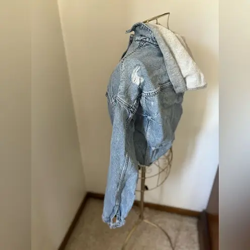 American Eagle  cropped distressed denim jacket with hood XS