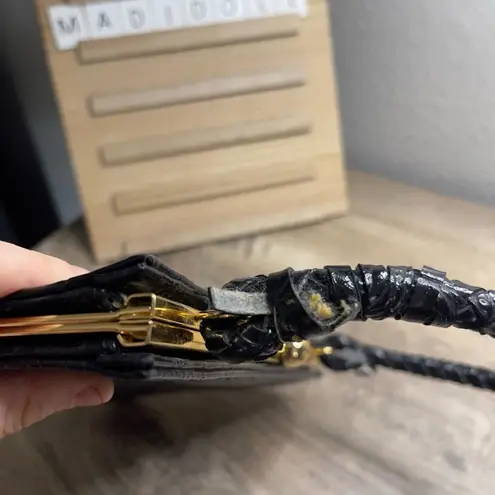 Isaac Mizrahi Target Faux Alligator Baguette Retro Snap