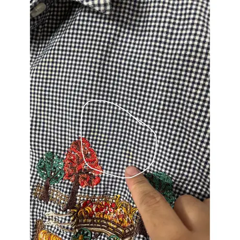 Solutions Casualwear Blue Gingham Embroidered Farm Scene Button Up Shirt M Size undefined