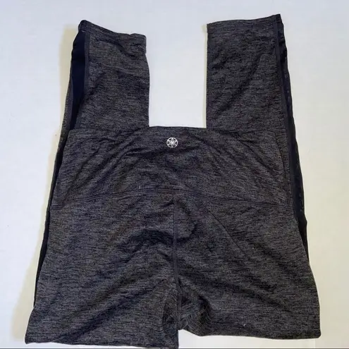 Gaiam gray and black leggings