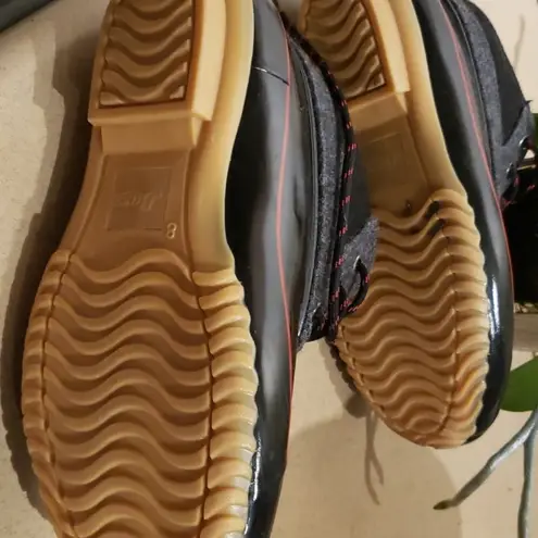 Bass Duck Boots Black Size 8