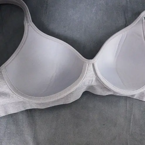 Carole Hochman Small Seamless Comfort Bra Wire Free Molded Cups Straps Grey