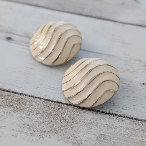 Vintage Clip On Earrings Circle with Cream Enamel & Wavy Lines