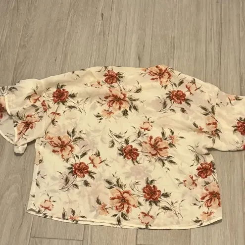 Floral Ruffle Sleeve Top Size M