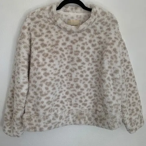 Thread and Supply 5/$25 NWT  Sherpa Fleece Pullover Sweater in Snow Leopard