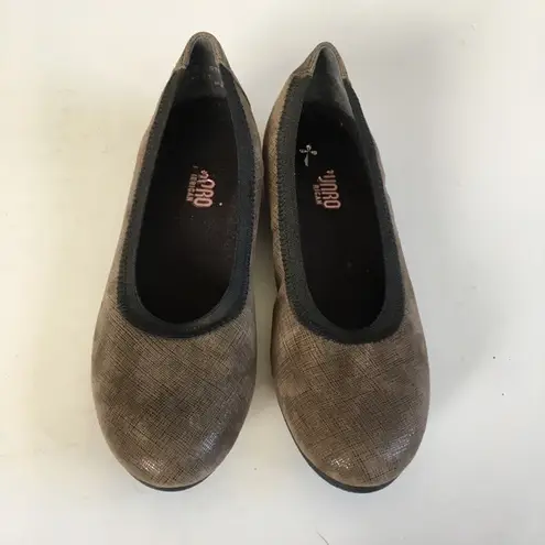 Munro American Women's Ashlie Crosshatch Ballet Flats Size 8.5N Narrow S…