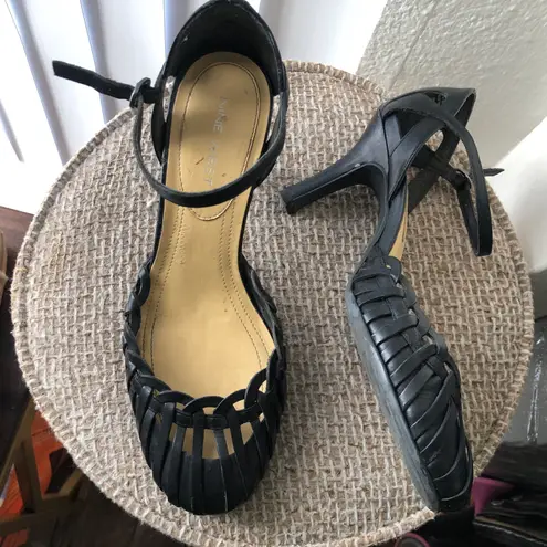 Nine West 90s/2000s  black vintage y2k roman hollow strappy cage cone curved round toe basket weaving fisherman maryjane heeled pumps 100% genuine leather