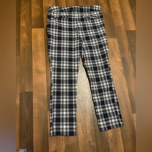 Black and White Straight Leg Plaid Jumpsuit Size 14