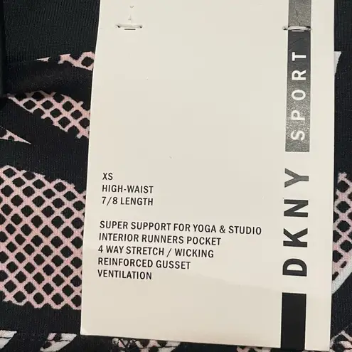 DKNY  NWT High Rise Leggings. LATH023