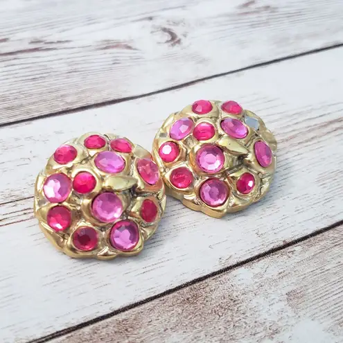 Vintage Clip On Earrings