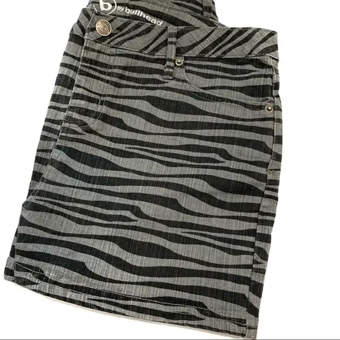 Pac Sun b by Bullhead Animal Print Denim Skirt Black Size undefined