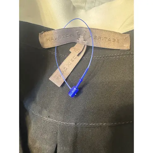 Halston Heritage Black Silk Sleeveless Blouse w/ Contrast Trim (XS / 100% Silk)