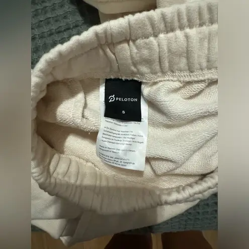 Peloton  • White Sweat Shorts • Small
