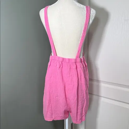 New in Stylish Pink Romper NWT Size M