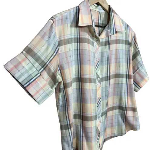 Vintage 70s 80s Pastel Short Sleeve Plaid Button Up