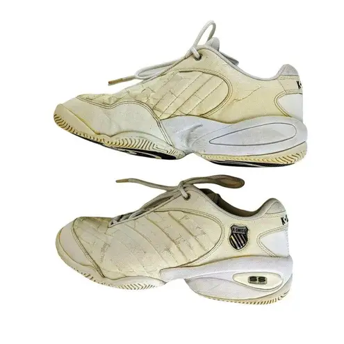 K-Swiss Classic White Sneakers Size 9 low working sneakers, painting C212